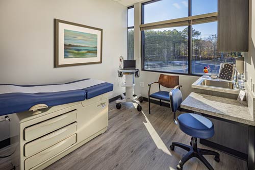 Exam room at North Atlanta Cardiology, Micky Mishra, MD, FACC